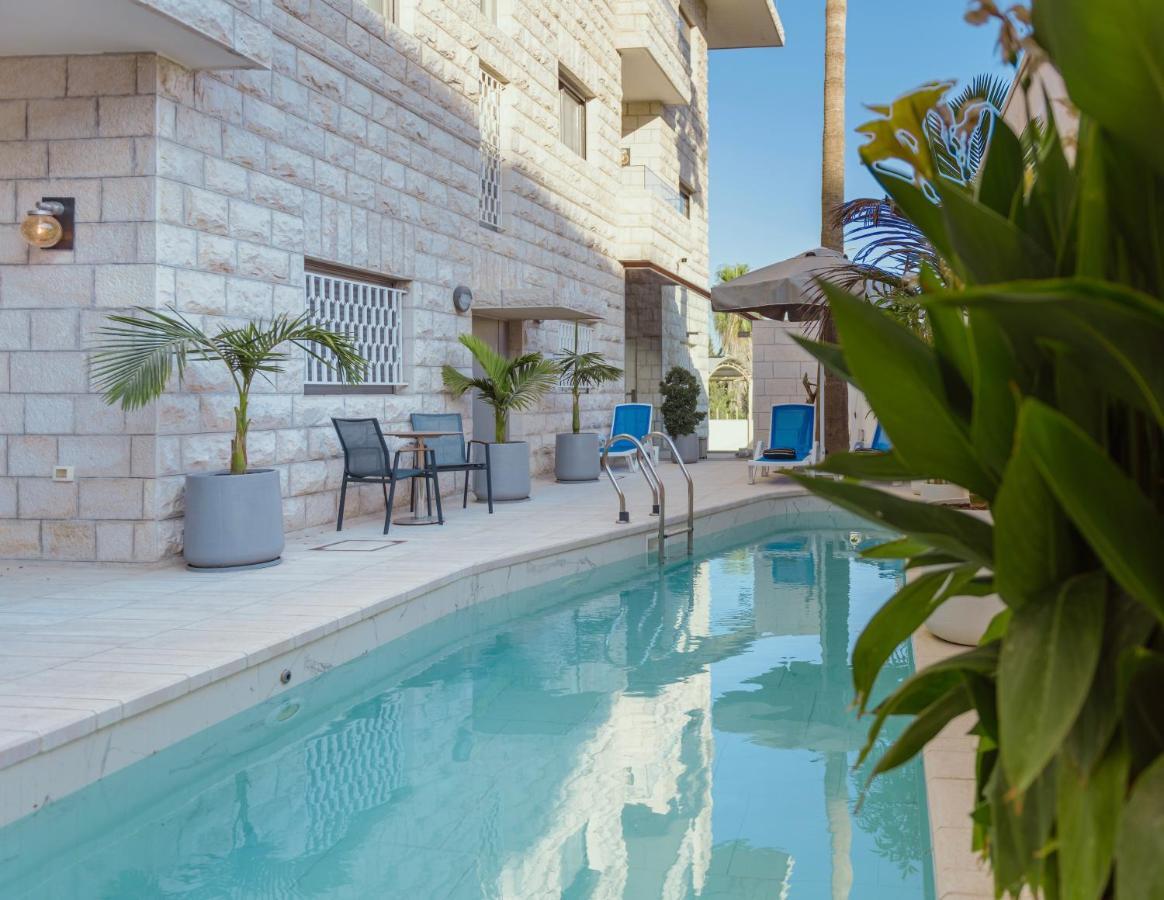 Dar Al Mauge Boutique Hotel With Outdoor Pool Bethlehem Bagian luar foto