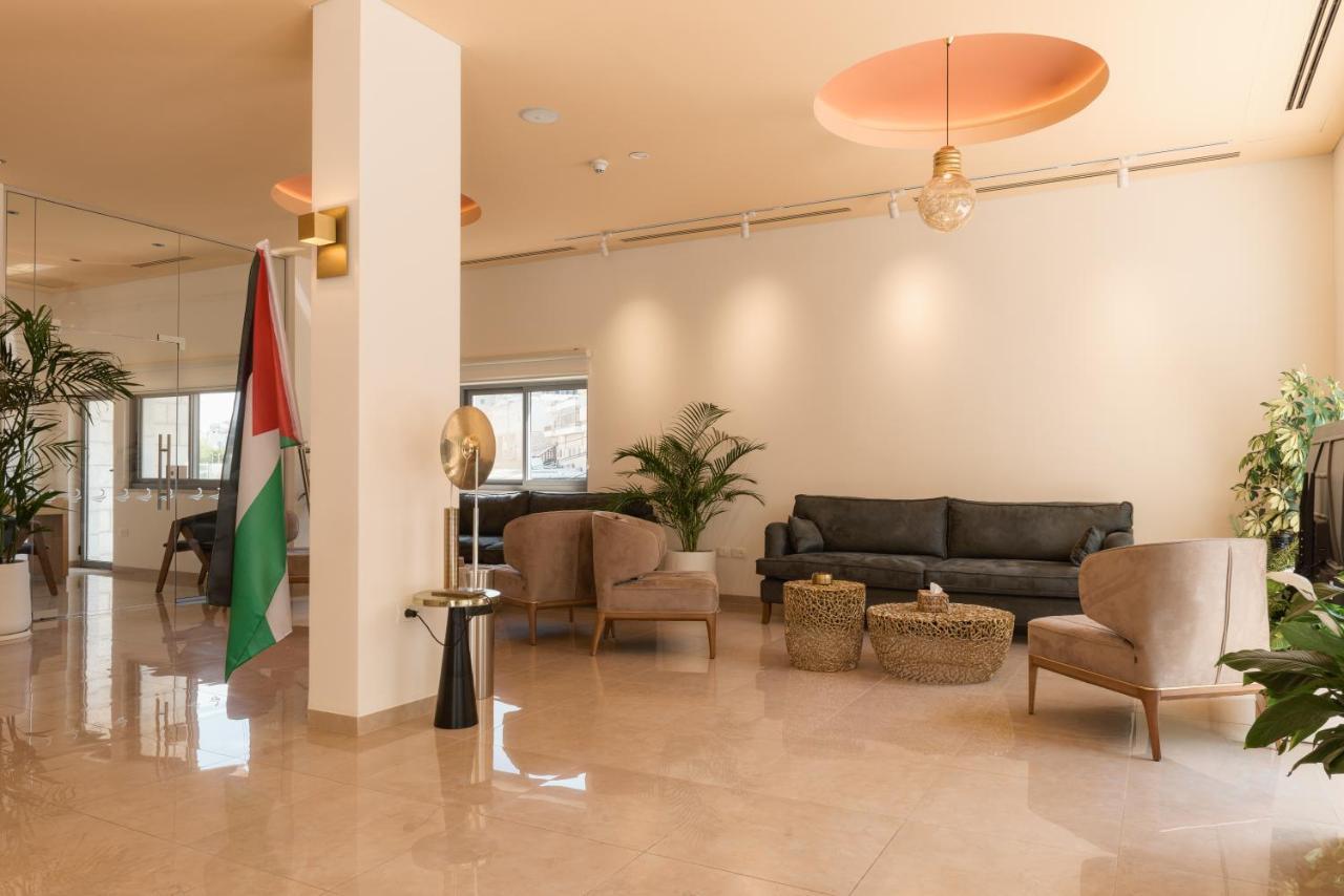 Dar Al Mauge Boutique Hotel With Outdoor Pool Bethlehem Bagian luar foto